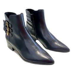 POINTED ANKLE BOOT WITH 3 BUCKLES NEGRO