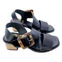 WOMEN'S HEELED SANDAL WITH DIAGONAL STRAP WITH LARGE BUCKLE