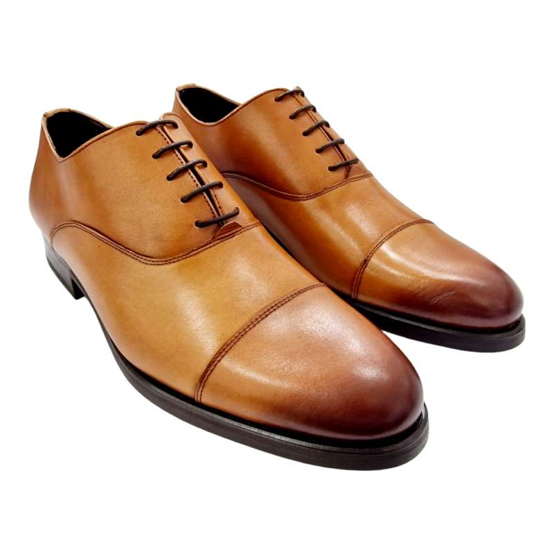 ZAPATO DE VESTIR HOMBRE BLUCHER CON PUNTERA CUERO