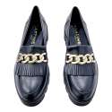 LEATHER MOCCASIN SHOE WITH BUCKLE DECORATION A665P1