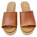 LEATHER PLATFORM CLOG SANDAL