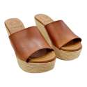 LEATHER PLATFORM CLOG SANDAL