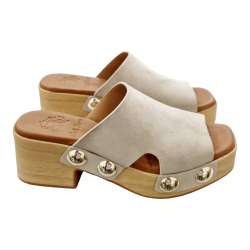 WOMEN'S WOODEN SANDAL WITH SUEDE UPPER AND STUDS