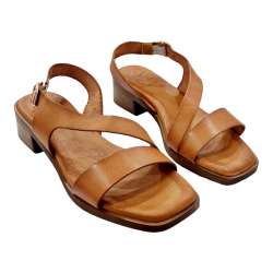 WOMEN'S LOW HEEL SANDALS DIAGONAL LEATHER STRIP