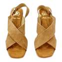 LOW HEEL SANDALS WITH CROSSED SUEDE LEATHER AND HEEL