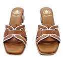 LOW WIDE HEEL SANDAL WITH TWO-TONE LEATHER SHOE