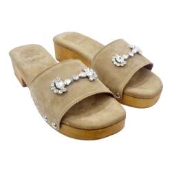 WOMEN'S CLOG SANDALS WITH BEIGE BROOCH DECORATION