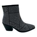 STUDDED COWBOY STYLE BOOT WITH TOE