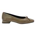 SABRINA WOMEN PATENT LEATHER WITH BEIG SQUARE TOE BOW