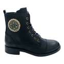 BOTIN MUJER ESTILO MILITAR DETALLE CRISTAL NEGRO