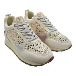 WOMEN'S XTI SNEAKER WITH LACES WITH REMOVABLE WHITE INSOLE