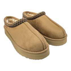 Women's Mustang clogs with fur and leather platform